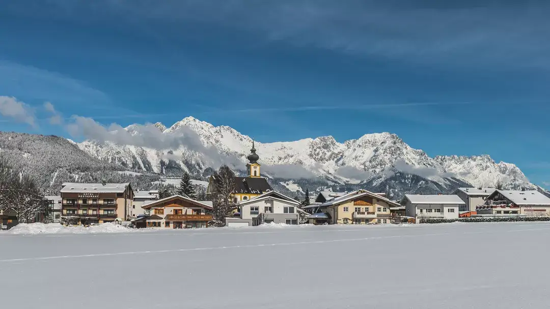 Söll by