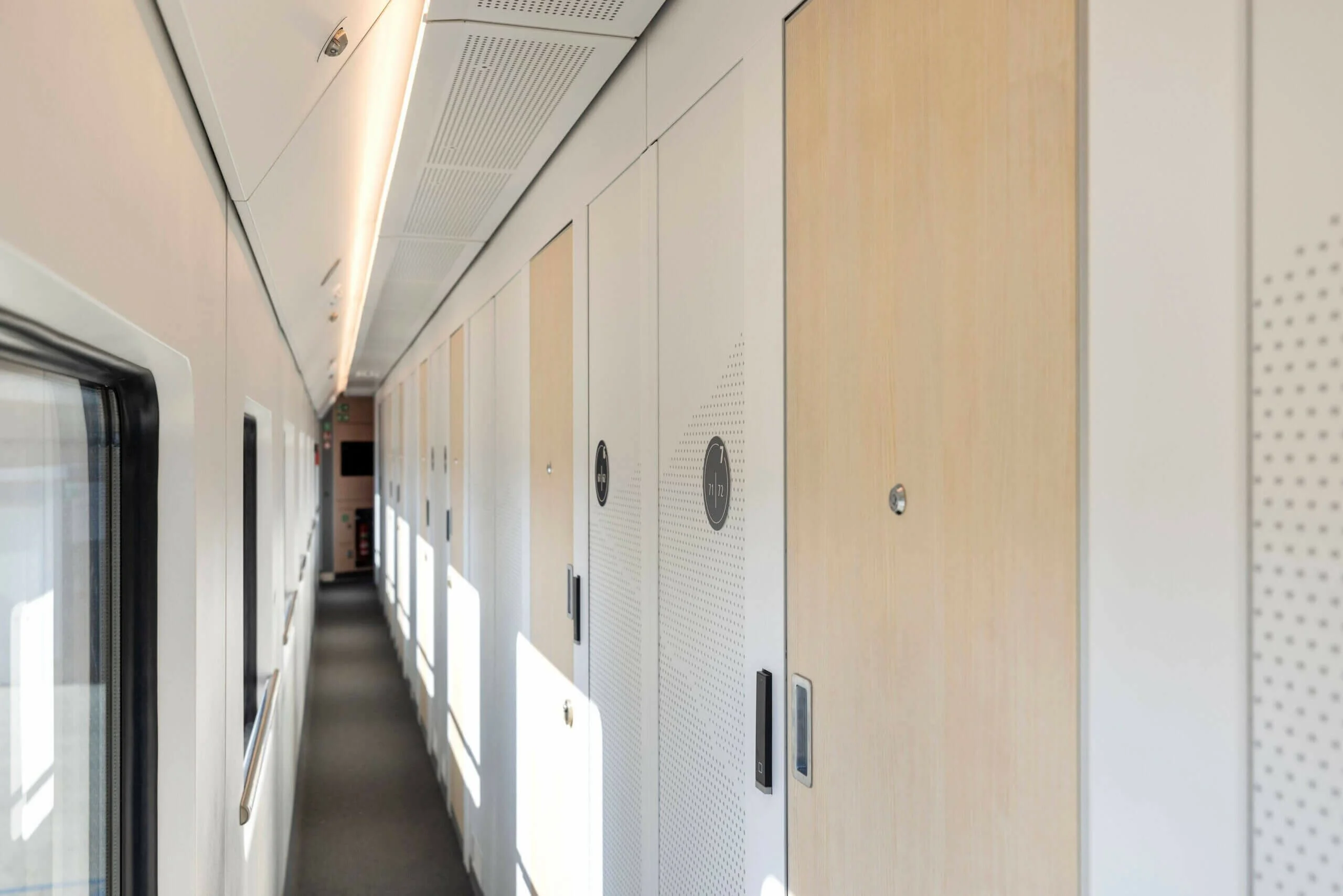 Gangen gennem sovevognen i ÖBB Nightjet